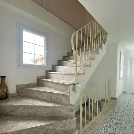 Cunda Kordon Ayvalı