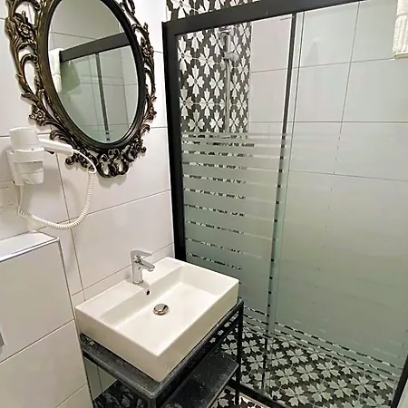 Cunda Kordon Hotel 3*